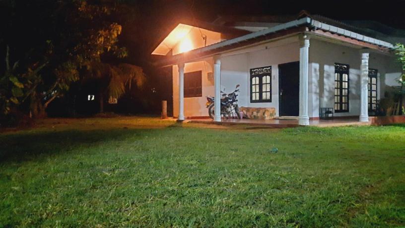 Corner Cottage - Anuradhapura Zewnętrze zdjęcie